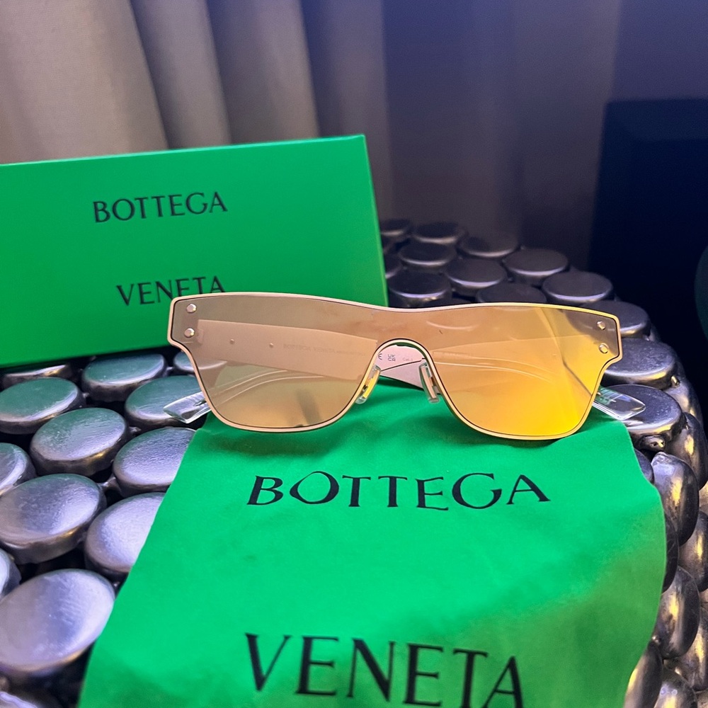 Bottega Veneta Original Rectangular Sunglasses In… - image 1